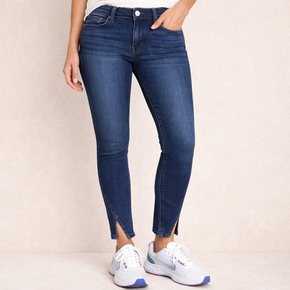 KanCan Skinny Jeans (11/29) Dark‎ Wash Mid Rise Ankle Slit Hem Stretch Denim